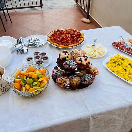 Casa Castello Hotel ร็อคคา อิเปริอาเล ภายนอก รูปภาพ